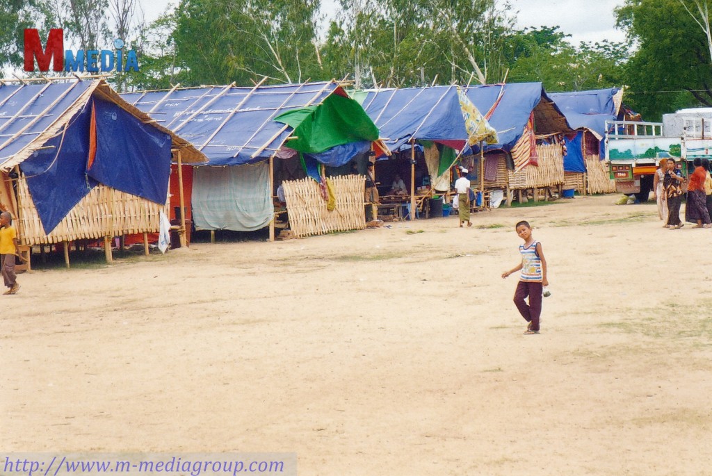 YinDaw Refugee camp 444family (1)