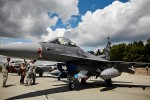 A F-16 Fighting Falcon during aviation detachment exercies at the Air Force base in Lask, Poland June 19, 2015.  REUTERS/Tomasz Stanczak/Agencja Gazeta   THIS IMAGE HAS BEEN SUPPLIED BY A THIRD PARTY. IT IS DISTRIBUTED, EXACTLY AS RECEIVED BY REUTERS, AS A SERVICE TO CLIENTS. POLAND OUT. NO COMMERCIAL OR EDITORIAL SALES IN POLAND.   - RTX1HAAS